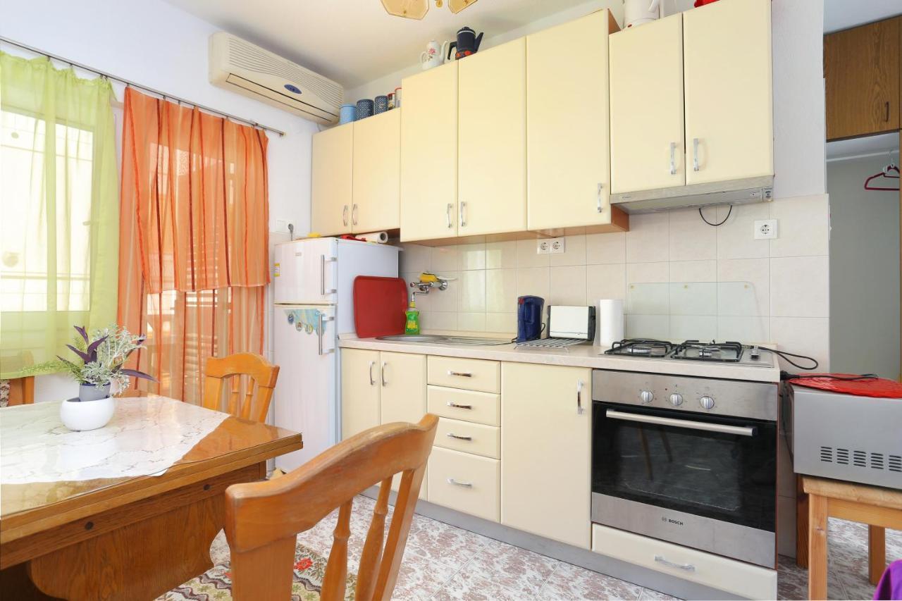 Apartments By The Sea Businci, Ciovo - 9450 Trogir Exterior photo
